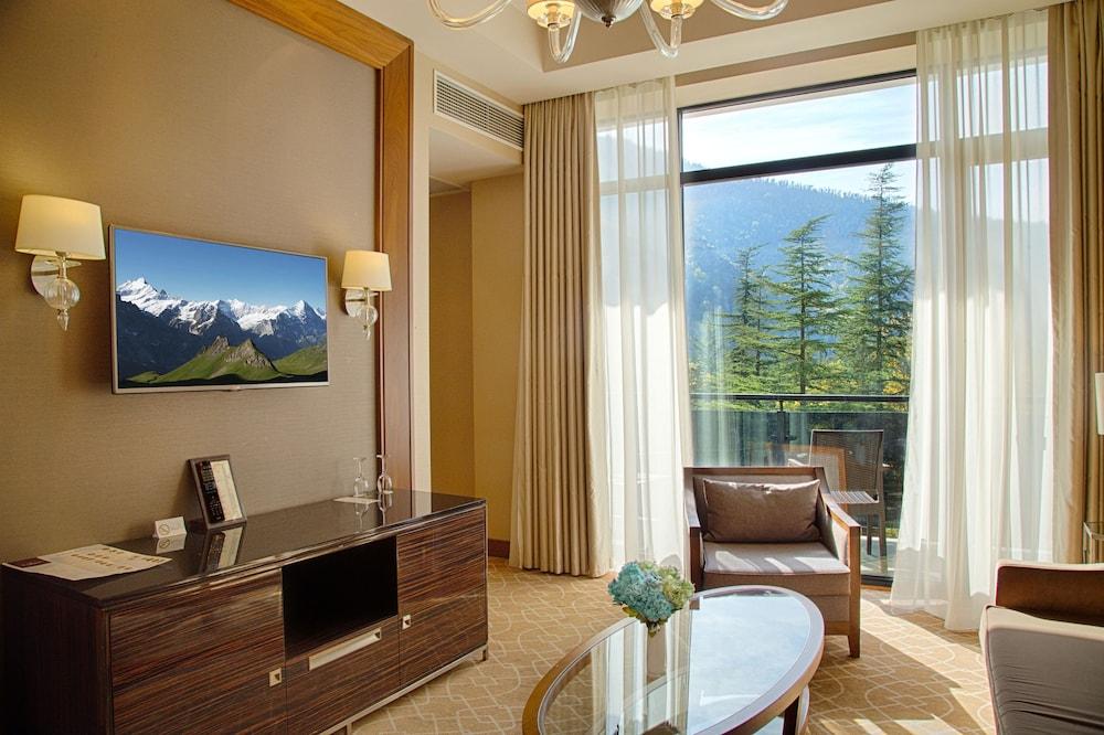 Borjomi Likani Hotel, Боржомі Екстер'єр фото
