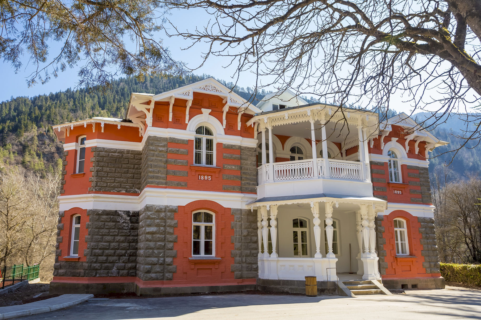 Borjomi Likani Hotel, Боржомі Екстер'єр фото