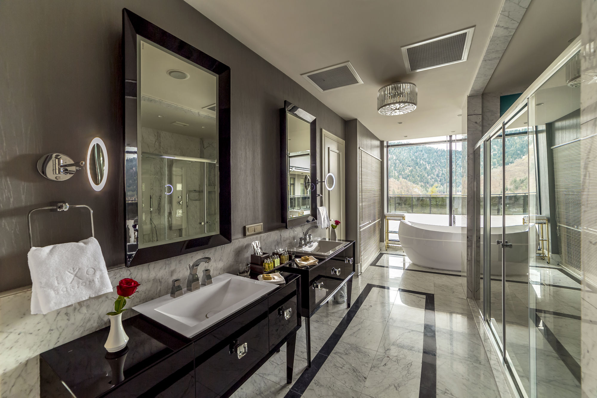 Borjomi Likani Hotel, Боржомі Екстер'єр фото